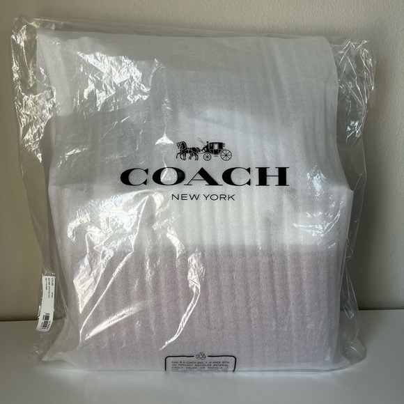 ✅Coach Station Tote Bag In Signature Leather - Picture 13 of 13